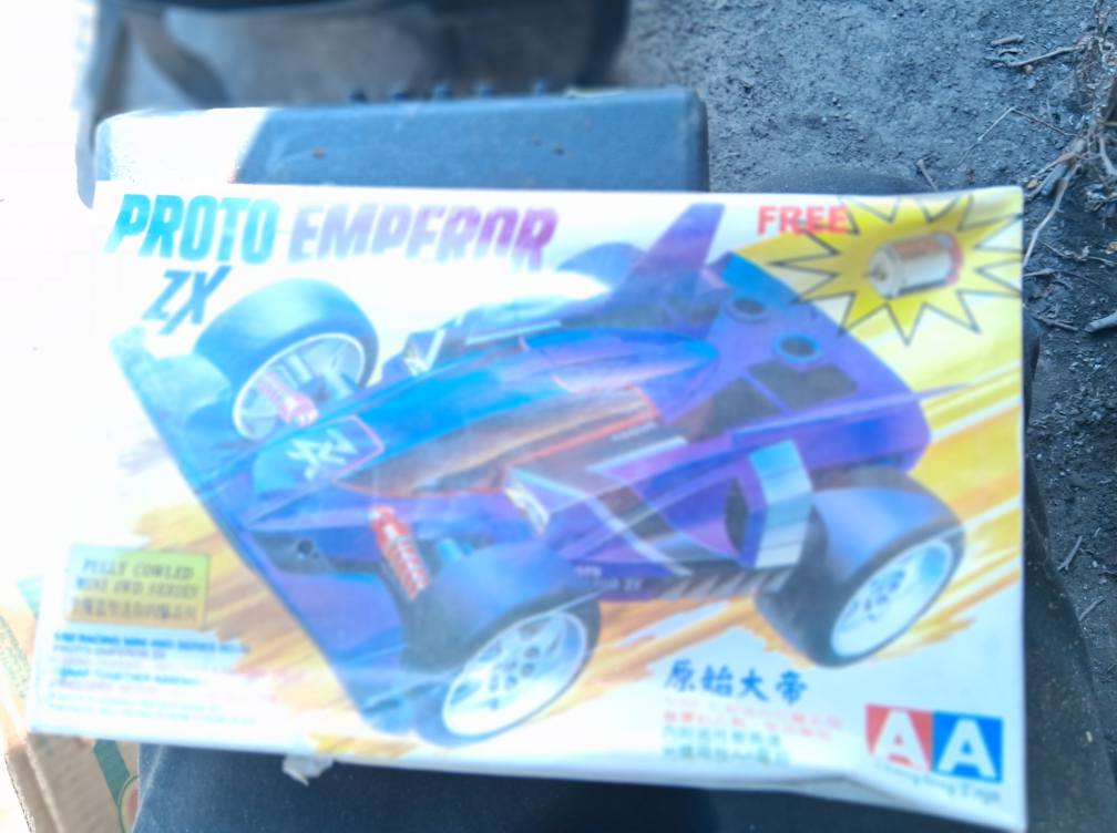 箱 Tamiya mini4wd Sonic and Magnum toy cars