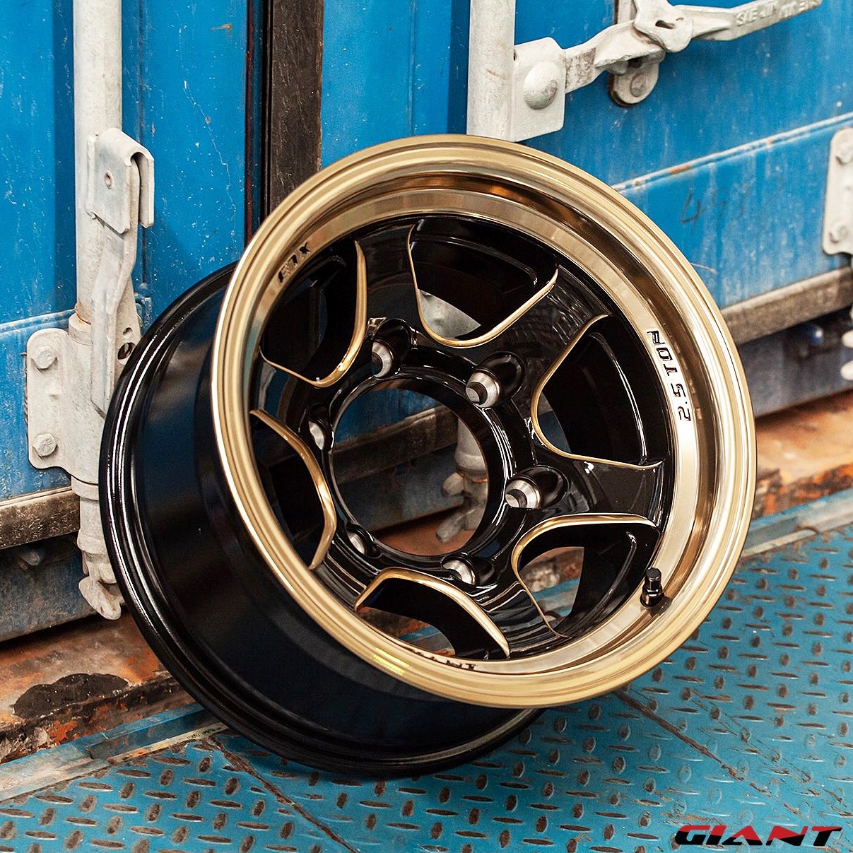 LENSO TIRES - GIANT XL3 สีนี้บอกเลยโดนใจ... | Facebook