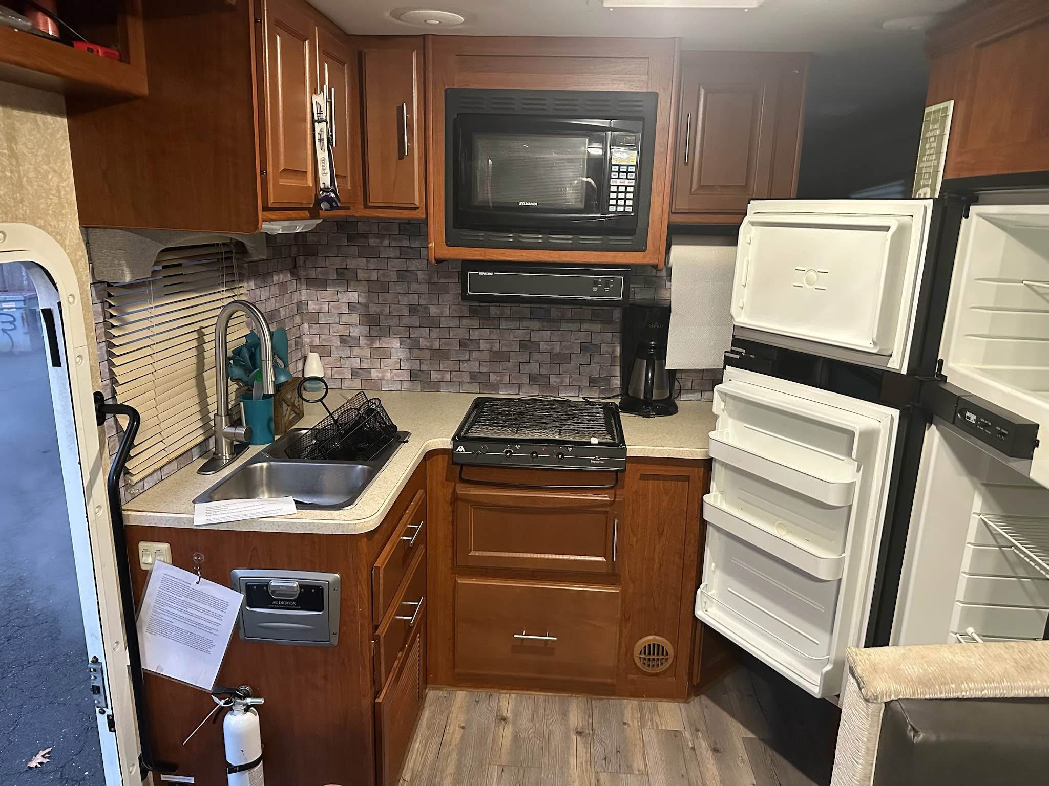 Dutchman 31 foot RV - RVs & Campers - Englewood, New Jersey | Facebook ...
