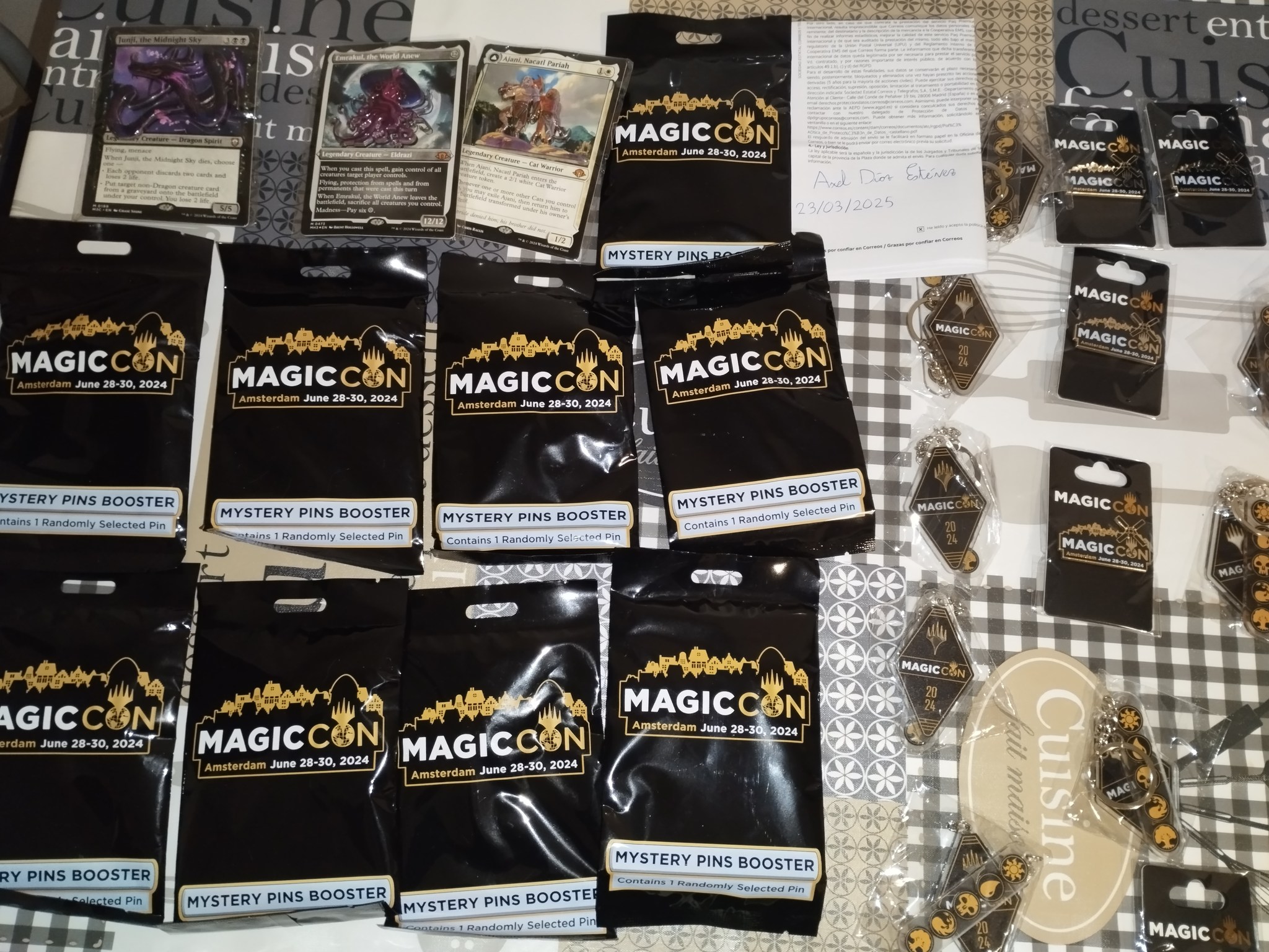 MagicCon Amsterdam ピンバッジ Good morning/evening! Looking to sell some spares from Magiccon