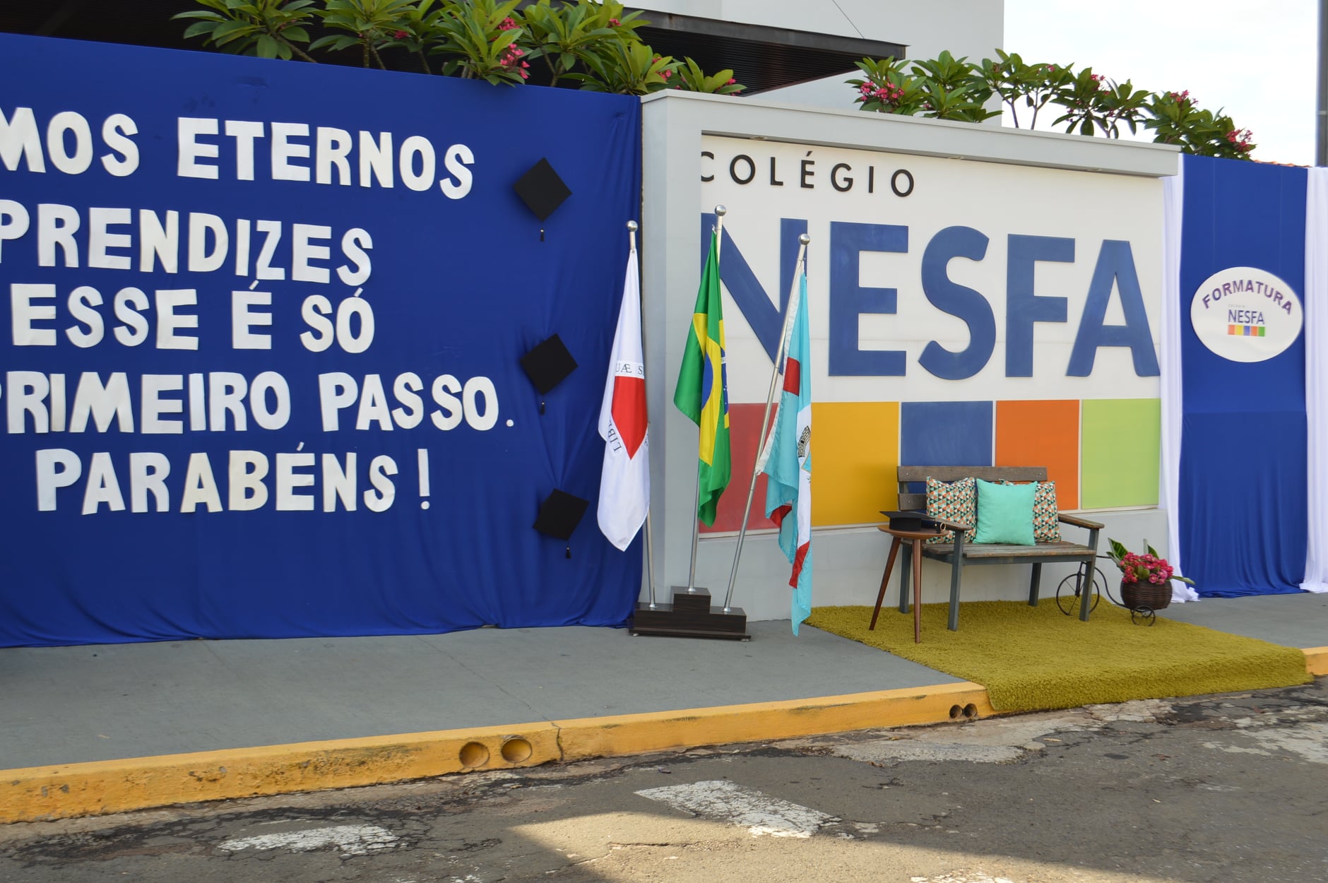 Colégio NESFA - A Formatura Drive-thru do 5º ano aconteceu...