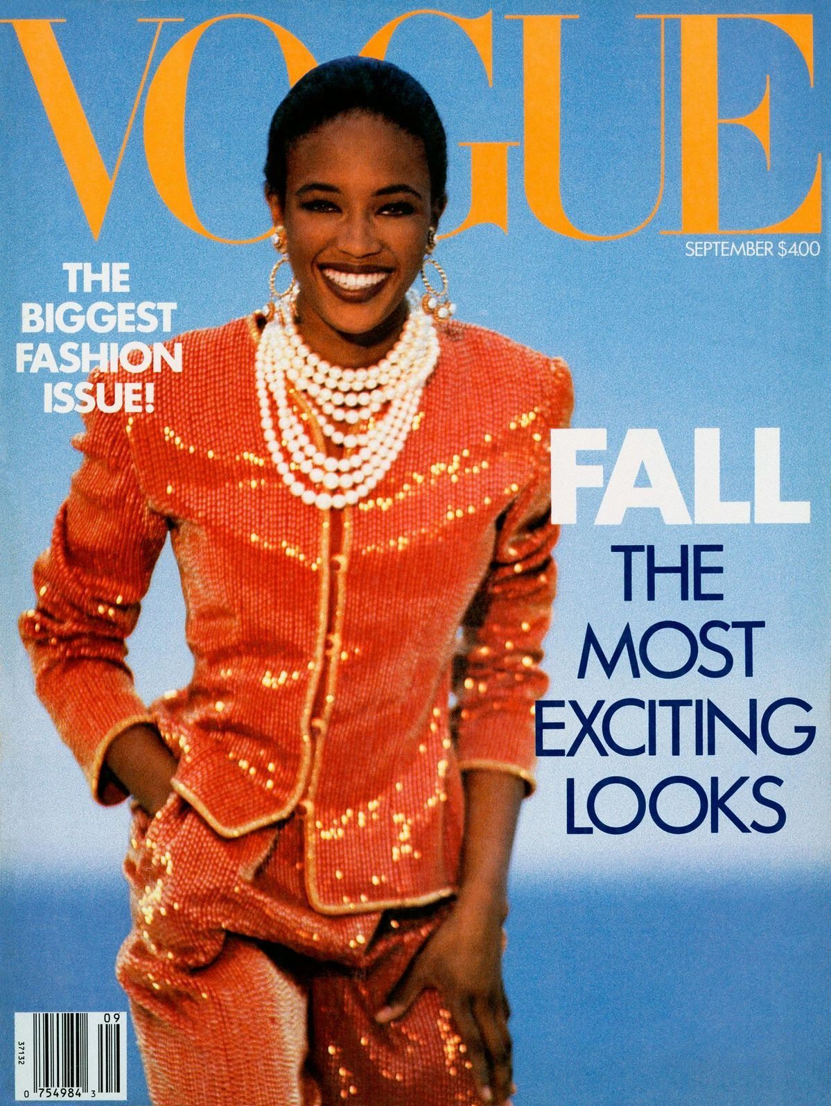 Naomi Campbell's first Vogue cover in 1989
