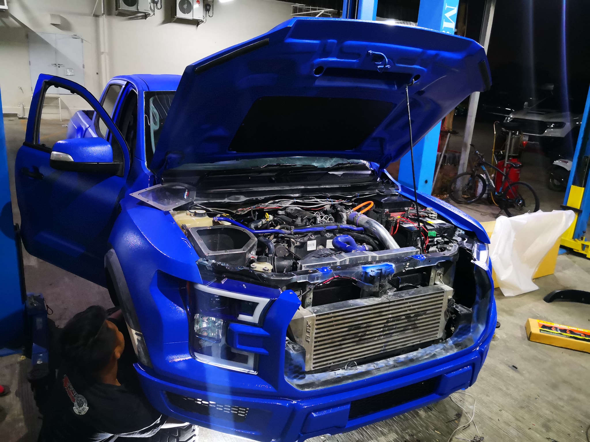 ต้องมีไฟเพื่อความสว่างยามค่ำคืน💯💯... - LOFT Modify รังสิต