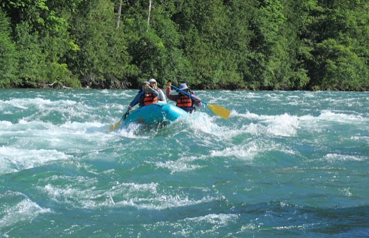 Cascadia Rafting | Marblemount WA