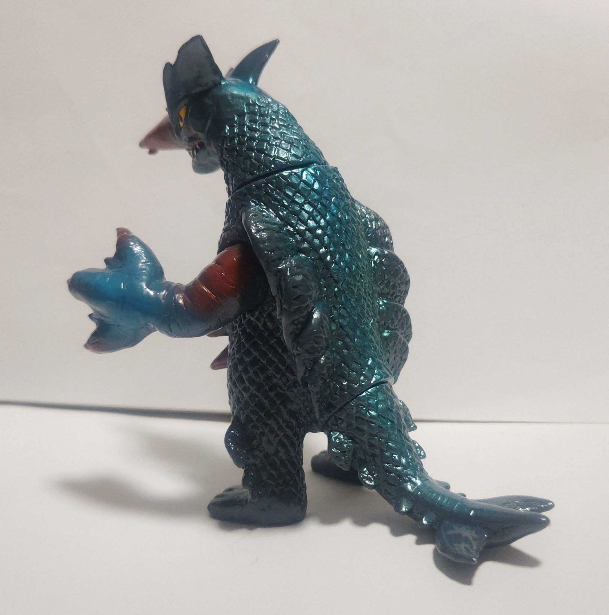 ヤモマーク ガラン ソフビ ウルトラマンA ヤモマークさん の『ウルトラマンA』から怪魚超獣ガランのソフビ 幼少