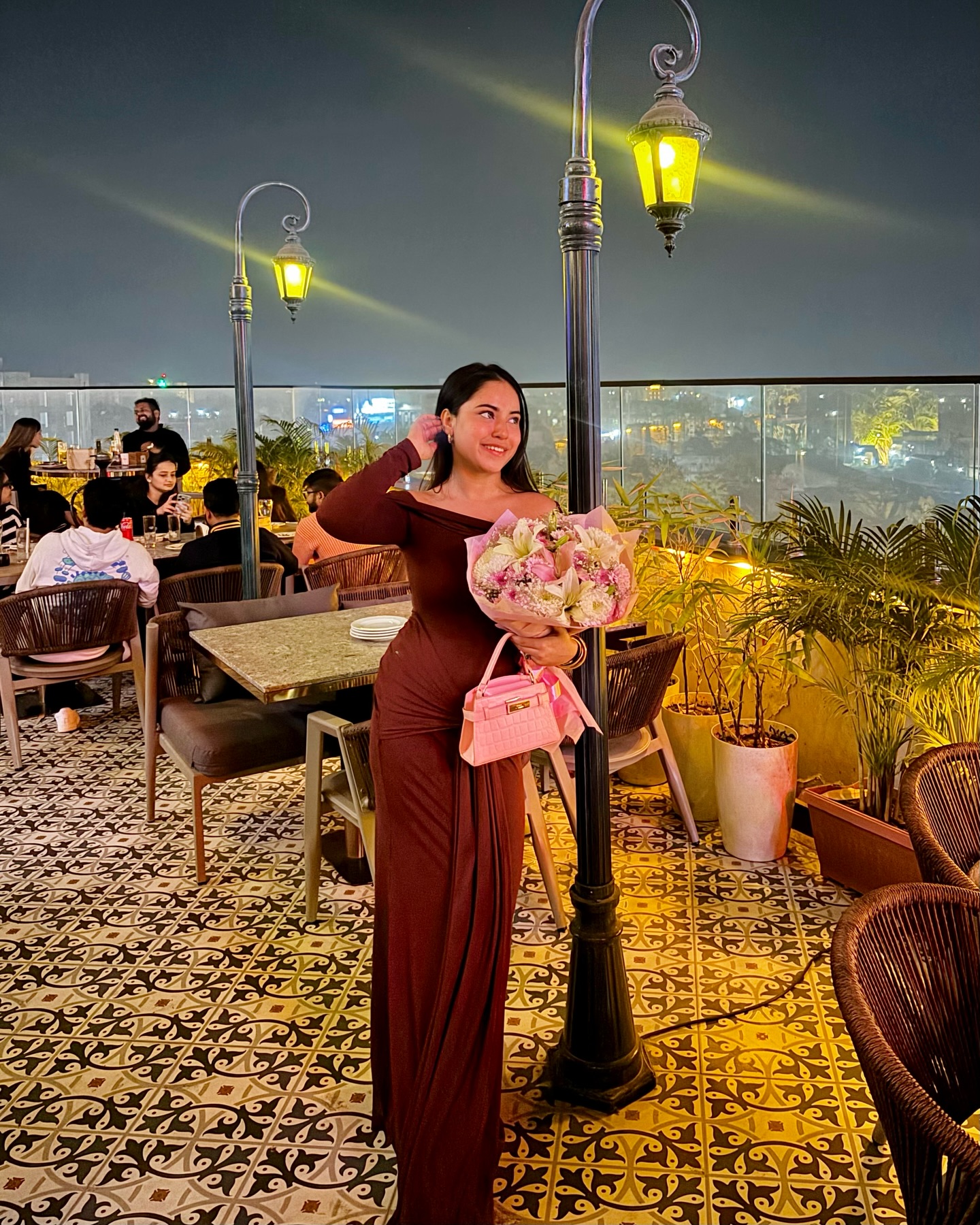 date night glow ✨ comment “cute” for links 🔗 . . #pinterestgirl #pinterestaesthetic #pinterestoutfit #pinterestphoto #fashion . . [ pinterest carousel, carousel, ootd, fit check, aesthetic, pinteresty, pinterest coded, pinterest outfit, date