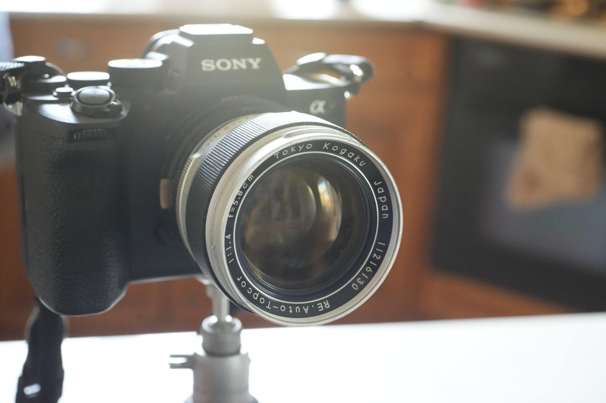 RE Auto-Topcor 1:1.8 f 5.8cm lens review
