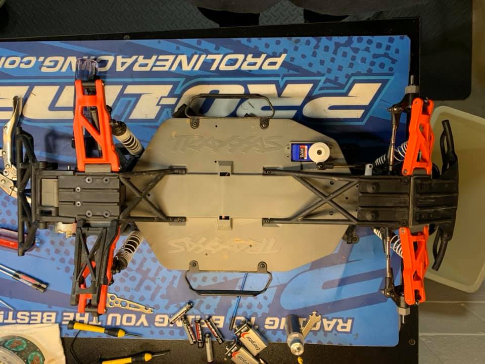Copertura Cambio RPM Blu Per Traxxas 2WD Slash Rustler Stampede Bandit - Nuovo 80525