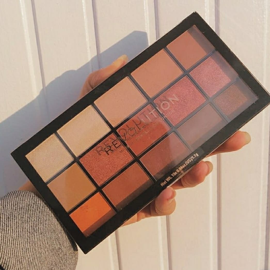 Palette De Maquillage Revolution Re-Loaded Passion For Colour - 15 Fards 1.1g - Neuf
