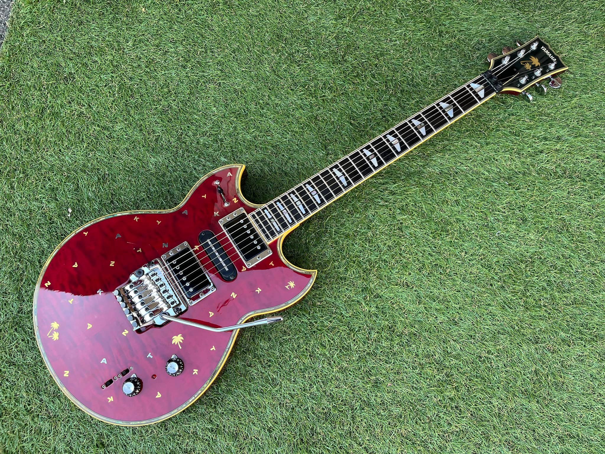 Yamaha SG1000NW limited-edition guitar with maple top