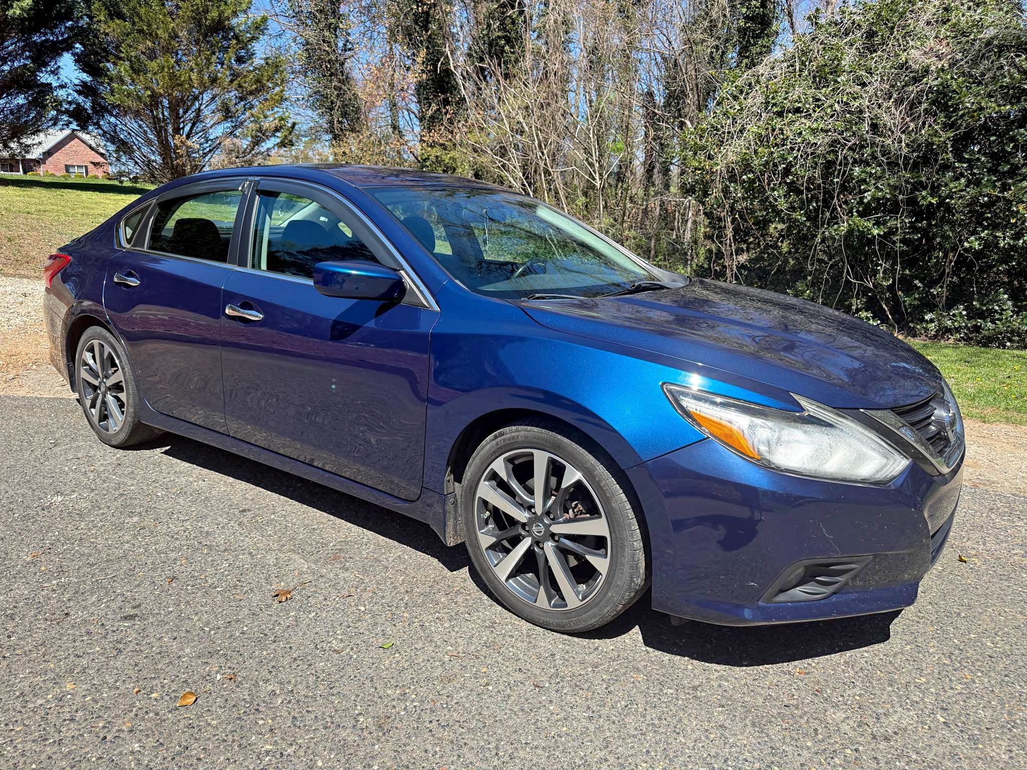 2017 Nissan Altima · 2.5 SR Sedan 4D - Cars & Trucks - Dobson, North ...