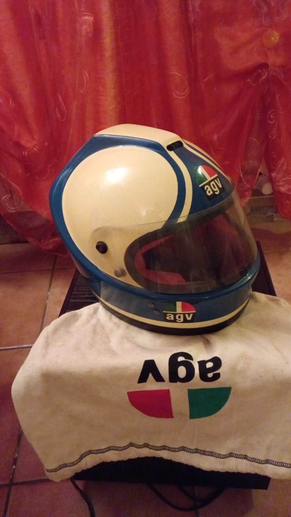 cool female motorcycle helmets Girl Women Helmet Cat Ear Helmet FMVSS 218 DOT Approved Full Face Motorbike Helmet Four Season Flip-Up with Sun Visor for Street Bike Racing Motocross 2, M=(57~58CM) : Automotive backpack accessories di2ponv0v5otw.cloudfront.net/posts/2026/04/24/69eb... Number:6 density EPS liner for