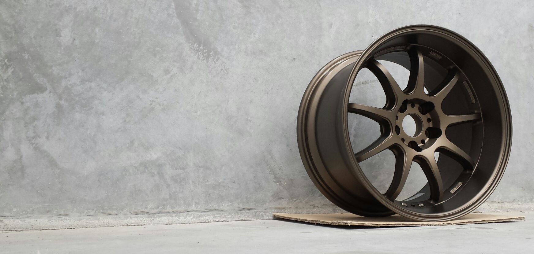 WORK EMOTION D9R WHITE in Bronze Option 1 F&R: 18x8.5 +38 PCD: 5 