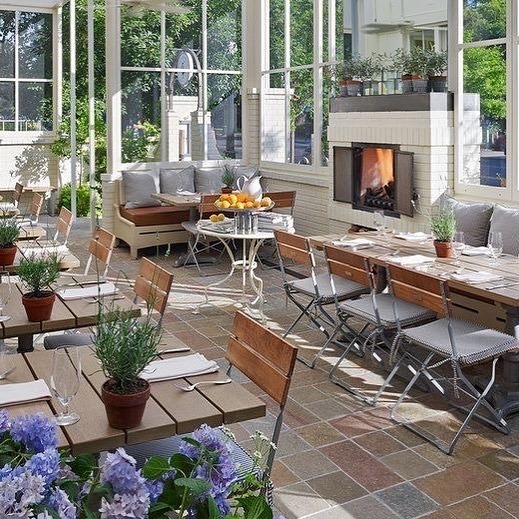 Lori Backen Interiors