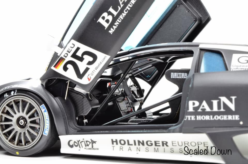 Aoshima's Lamborghini Murcielago GT1 model
