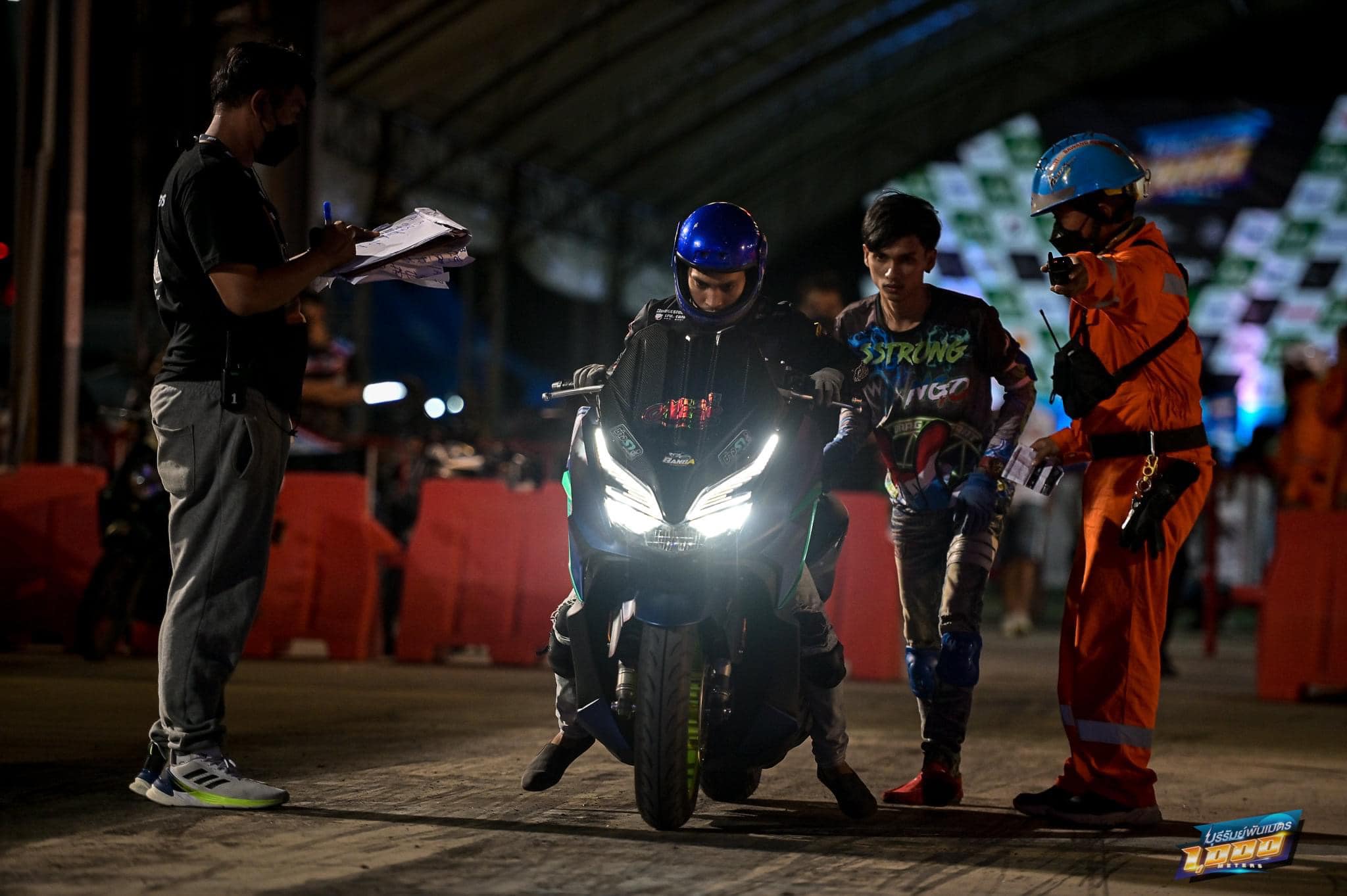 📌 X-max Vs Forza 460cc น้ำมันกลาง... - บุรีรัมย์1000เมตร | Facebook