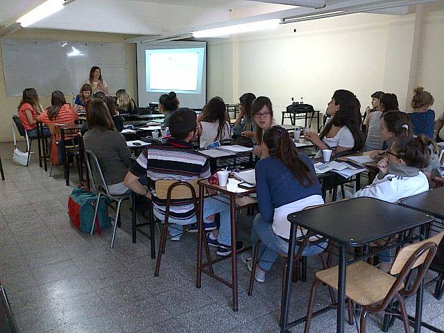 Compartimo... - CAFP Centro Argentino de Formacion Profesional