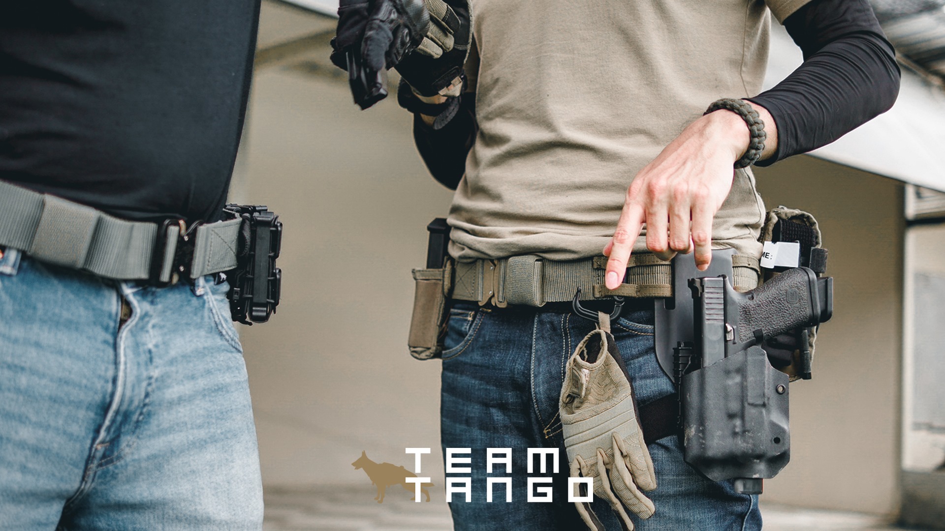 Team Tango - เข็มขัดยิงปืน The Cobra Belt...