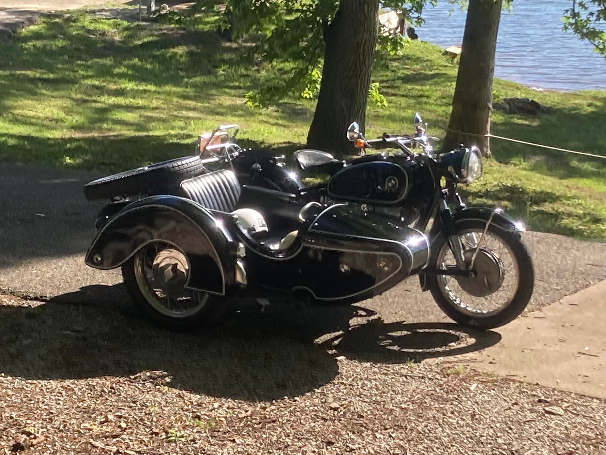 A real BMW sidecar, the Steib TR500 Special was made for BMW?