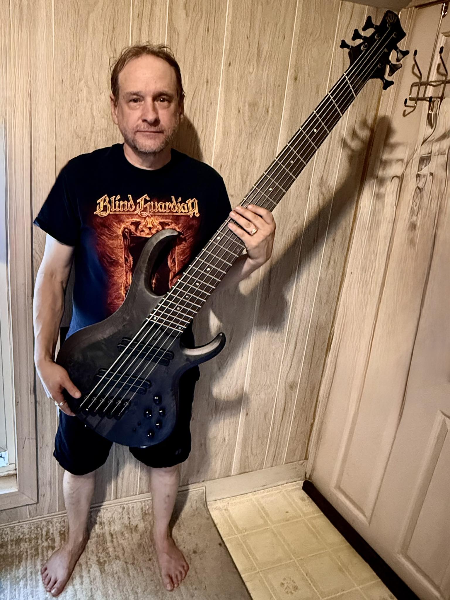 Ibanez btb806ms bass guitar review