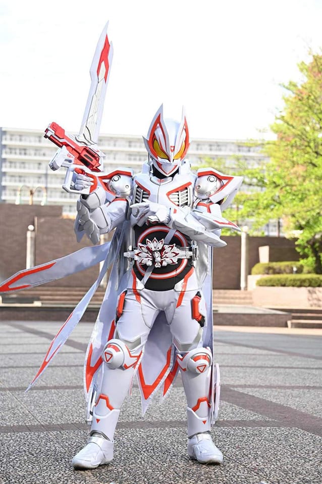 Here is a new outside look of the Kamen Rider Geats IX Form!!!! Geats ...