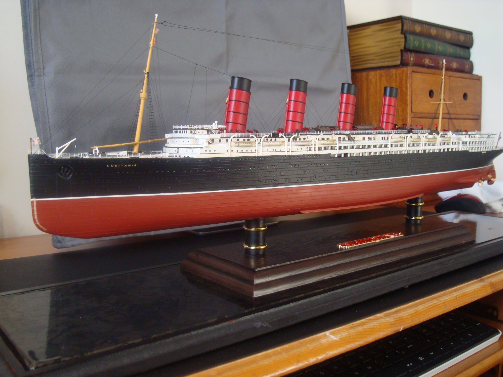 Gunze 1:350 Lusitania instructions needed