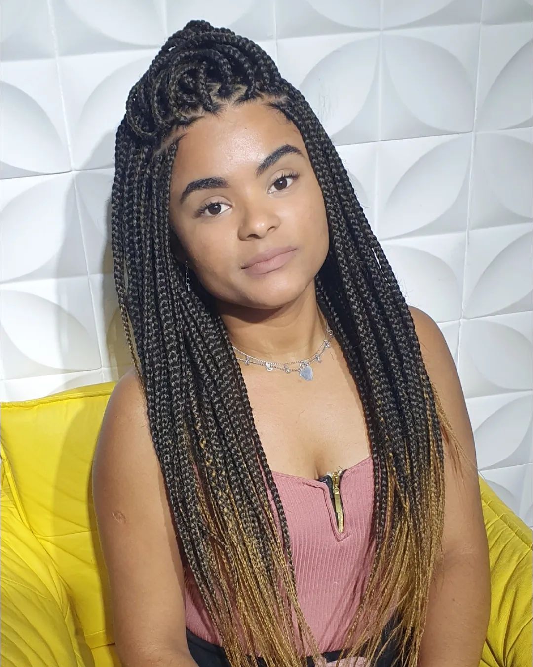 Denii Tranças - Boa Noite ! 🙏🏼😍😍 Trança Box braid Ombre... | Facebook