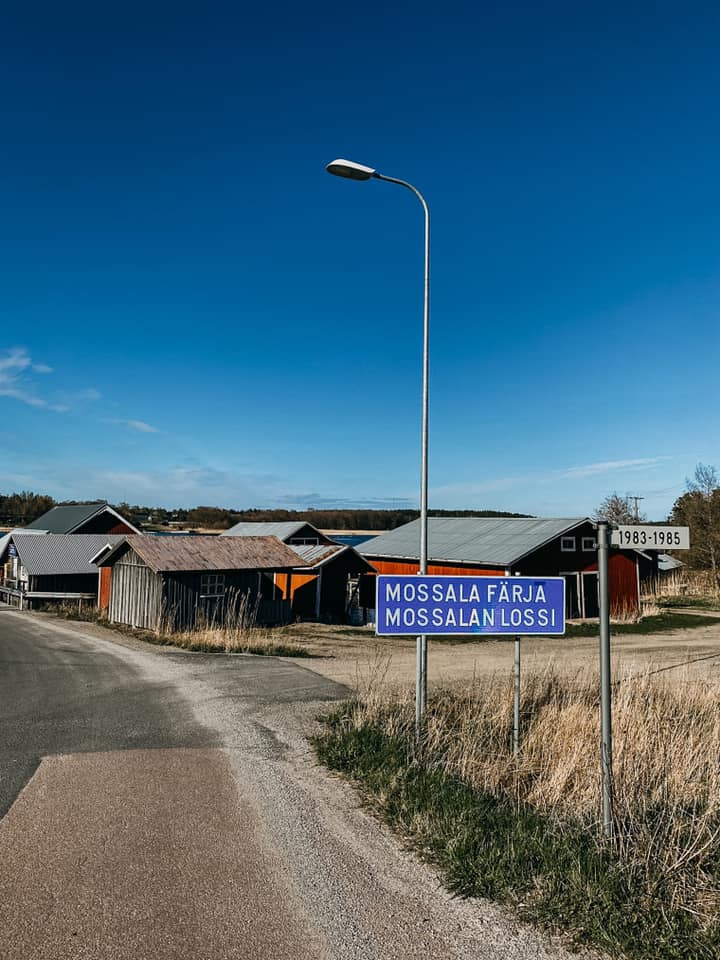 Mossala - Viidestä lossista matkalla lomakohteellemme se viimeisin ja ...