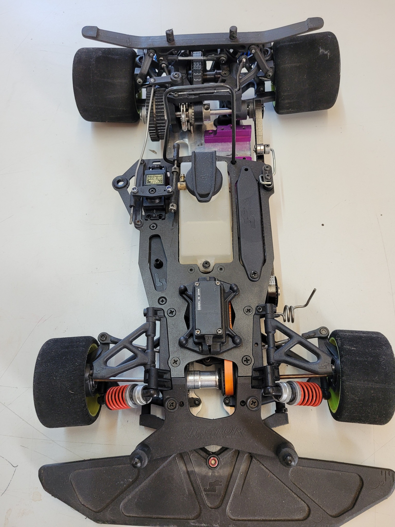 Serpent Vector 99Spec with McLaren GTR body for sale