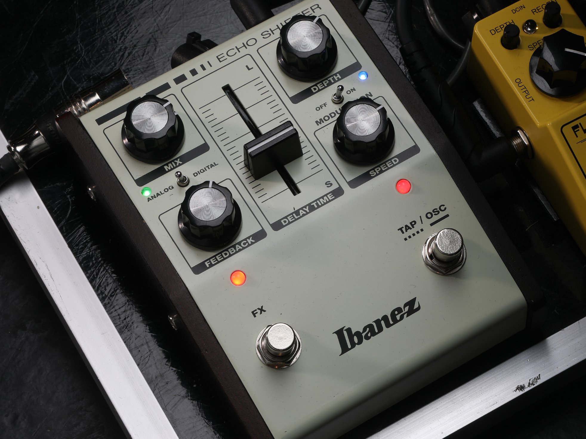 NPD Today i received the Ibanez ES3 This is the third version of