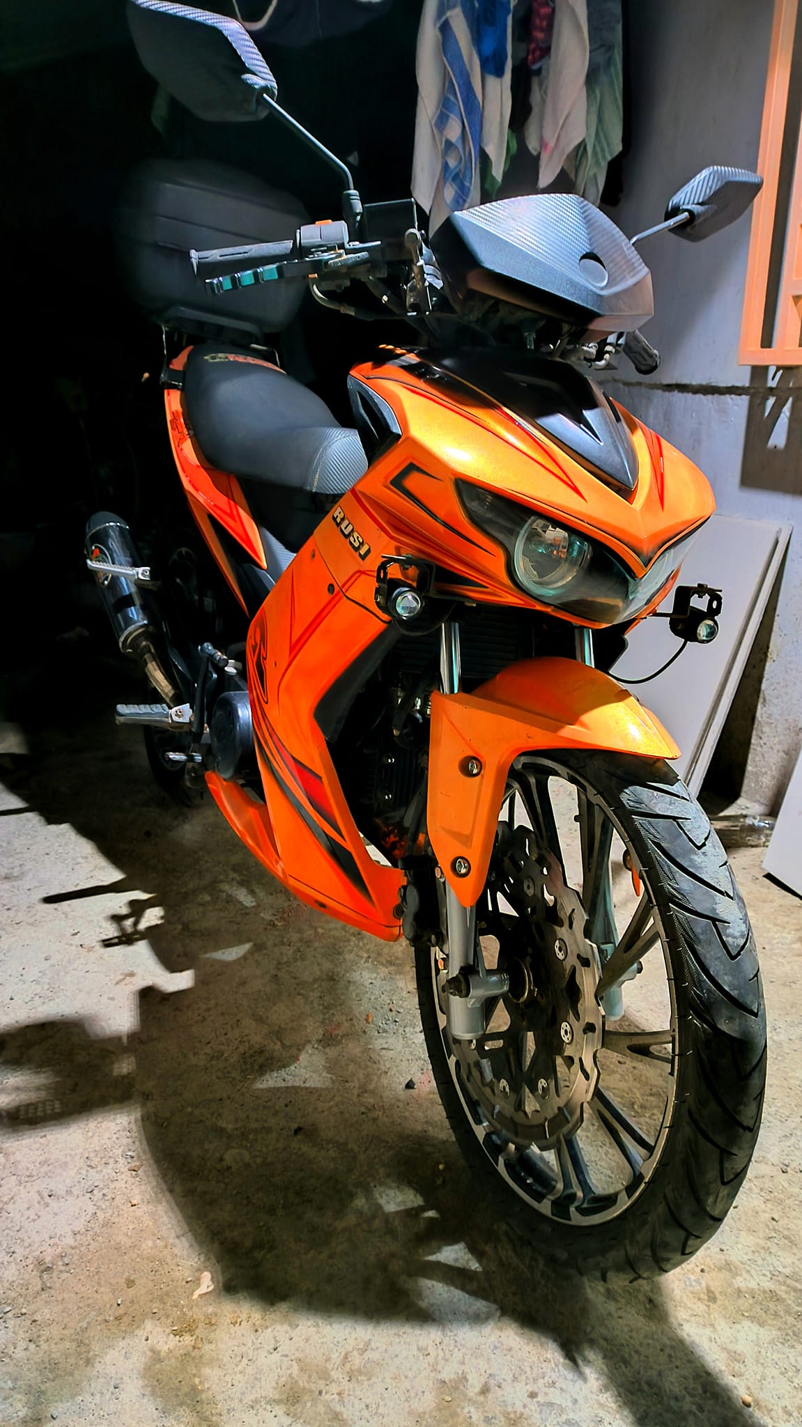 NEPTUNE 125cc Available colors: Yellow/Red/Orange/Black/Green!