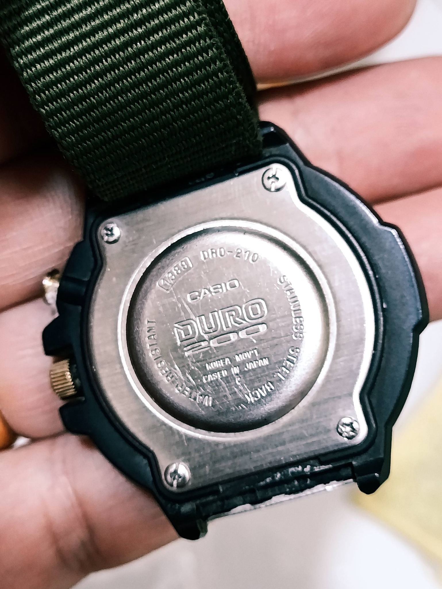 Casio DURO 200 watch with 200M water resistance and Auto Light feature