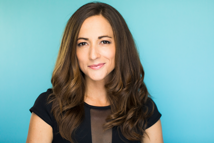 We are thrilled to welcome actress... - The Convention Agency | Facebook