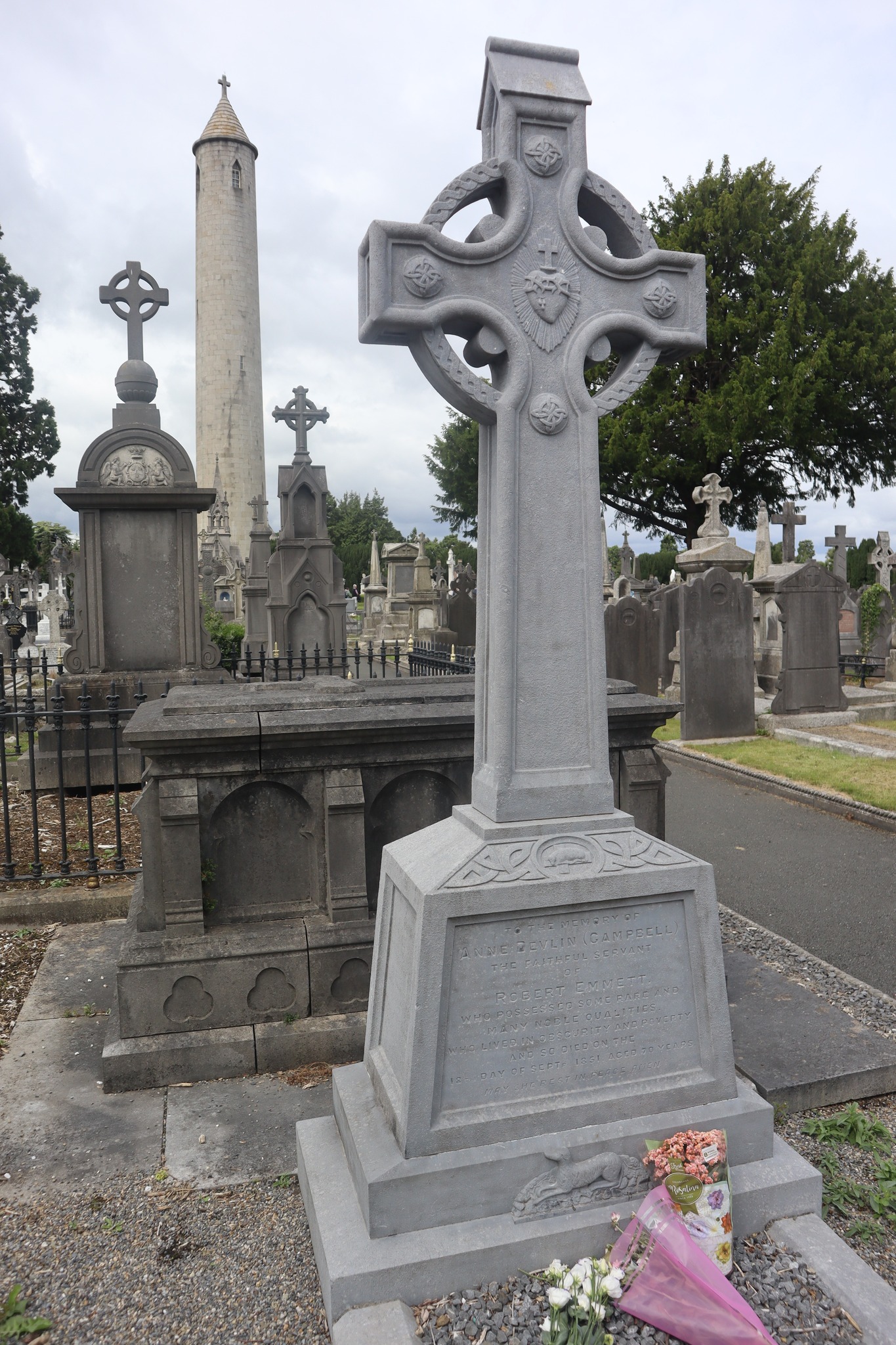 #OnThi... - Experience Glasnevin - Ireland's National Cemetery | Facebook