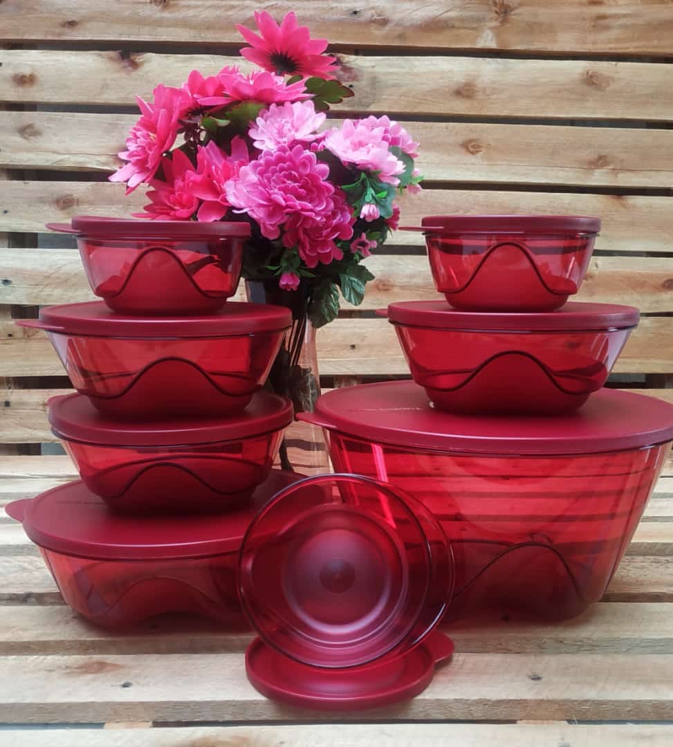 eli tupperware | Facebook
