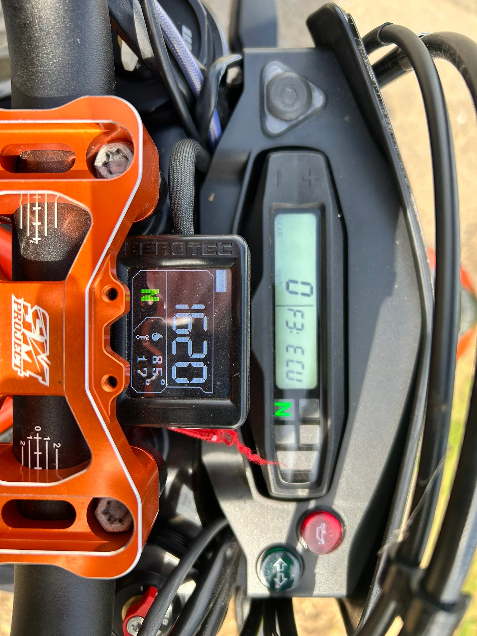 KTM 690 Enduro R | Hello everybody.....my KTM 690 is on error F1 code ...