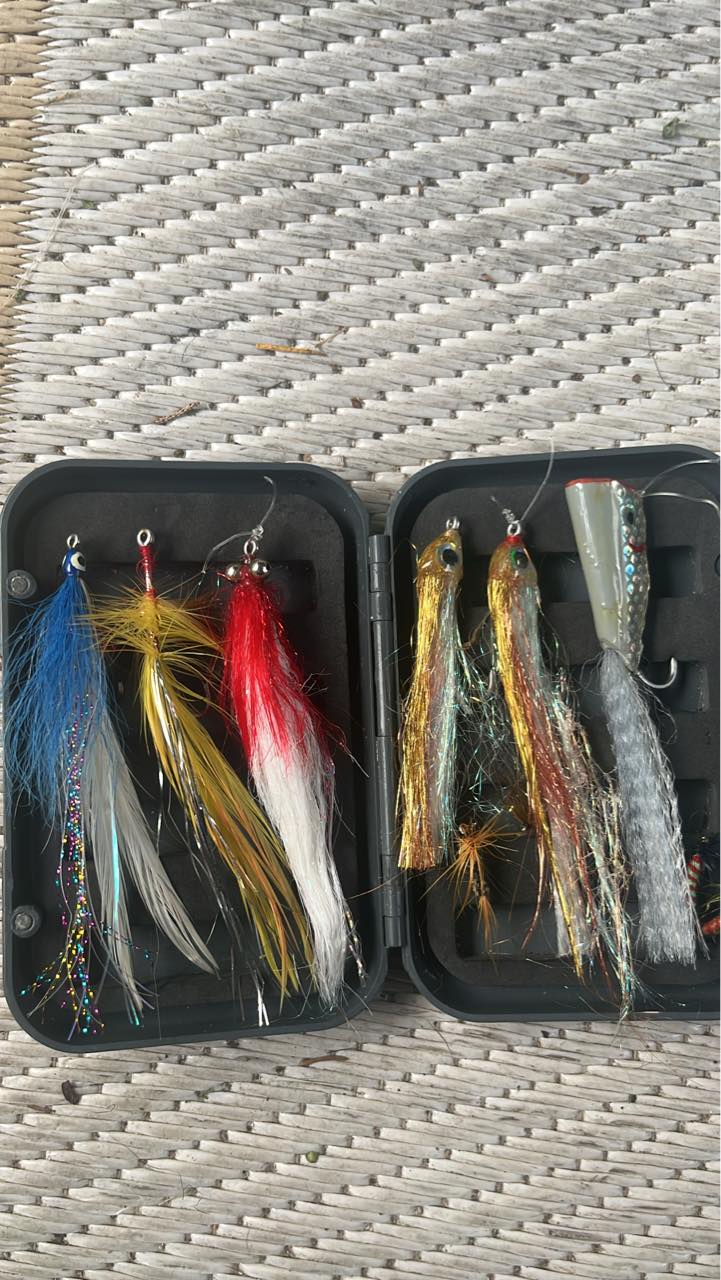 can you use fishing lures at night Glow Kit Luminous VIB Popper Crank Minnow Pencil for Fishing Glow in The Dark Artificial Hard Baits with Treble Hook for Bass Night Bass Fishing Guide 2025