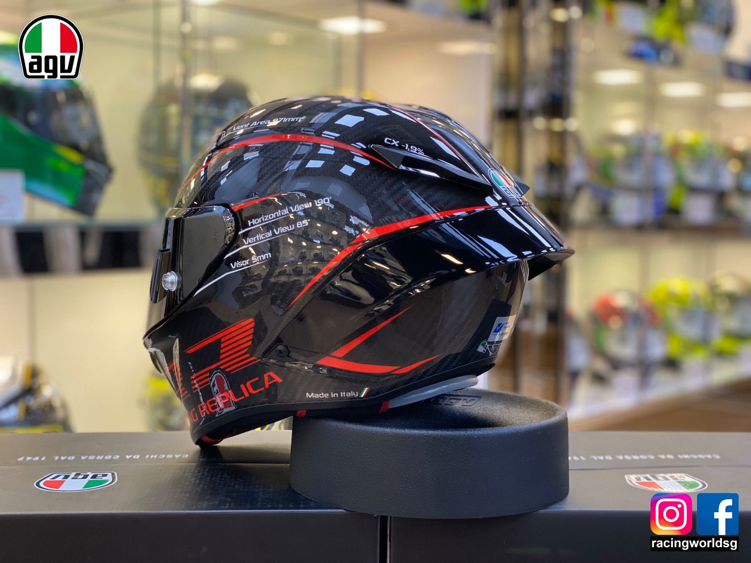 agv pista gp carbon gun red RR Performante Helmet - Matte Carbon/Black/Red - Size Medium The shell made from 100% Extreme Carbon fiber ensures extreme lightness AGV - PISTA GP R