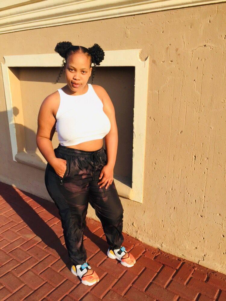 Sis Ontswembu
