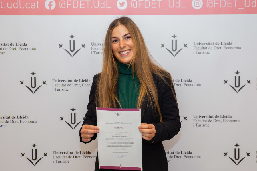 Facultat - La FDET ha lliurat el premi millor Treball de Final de Grau ...