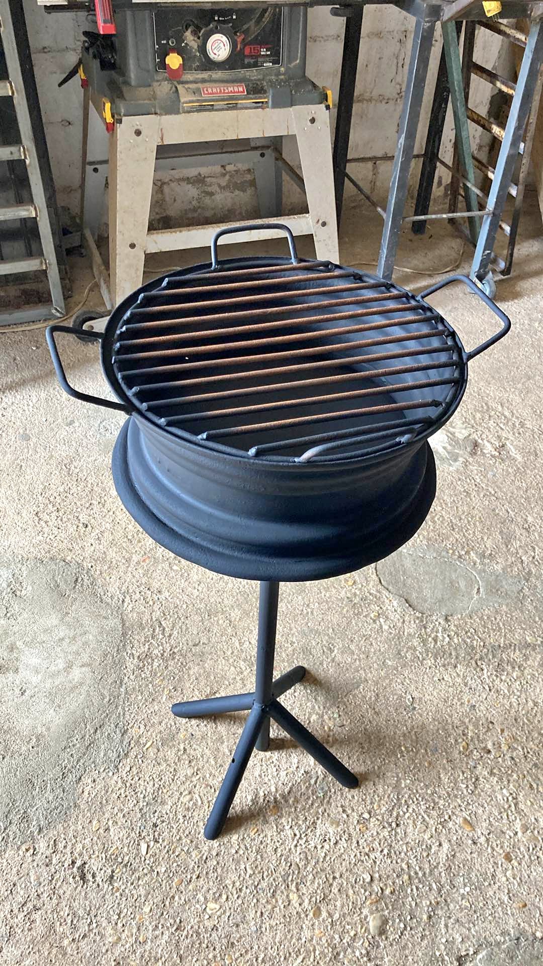 Asador de rin de auto ,practico a 2 piezas - Barbecues, Grills ...