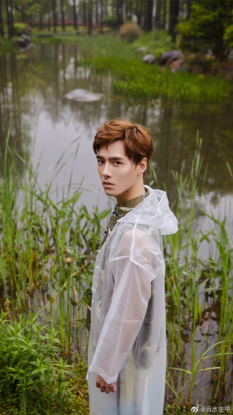 # 方逸伦 [超话] # [心] # 方逸伦... - Fang Yilun 方逸伦 Thailand Fanclub