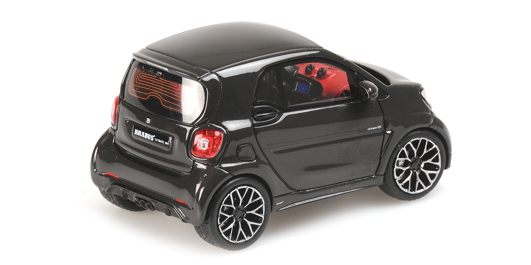 🔥 News 18 / 2020 🔥 🔥 Minichamps 🔥 437036200 SMART BRABUS