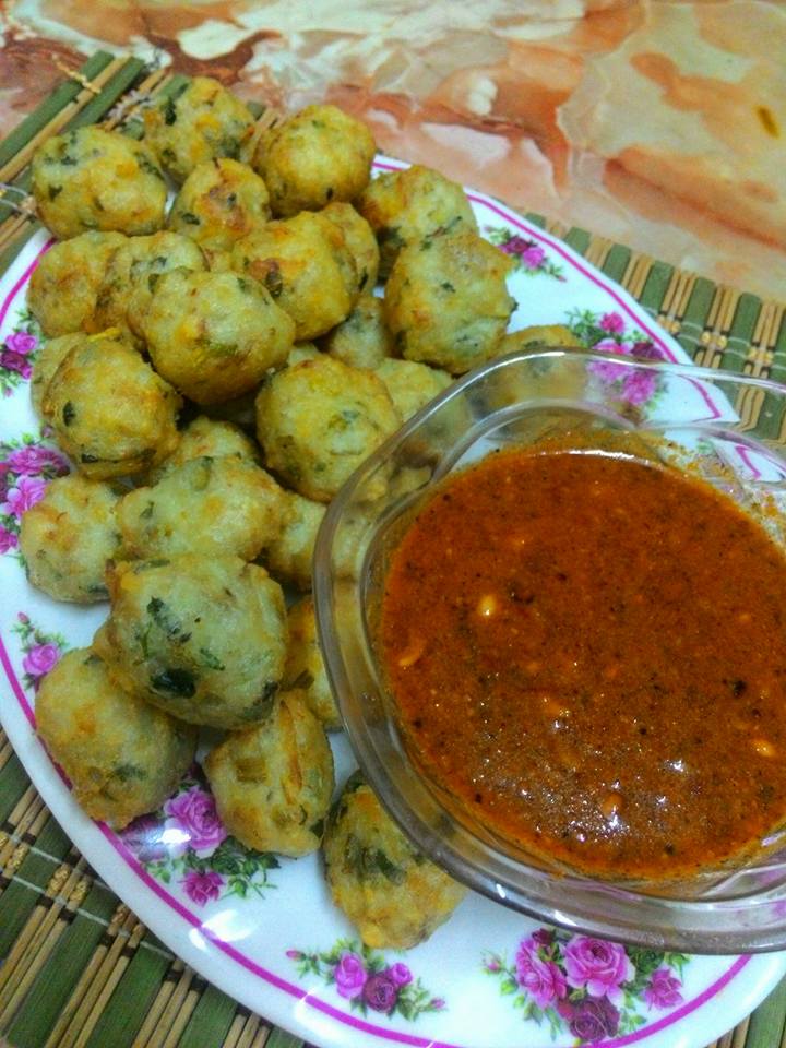 Eli Homemade Kuah Kacang Dan Pecal Sarapan Admin Pagi Ini Cucur Air Panas Resepi Dari Ibu Mertua Permintaan Dari Suami Admin Admin Bagi Resepi Ye Bahan Bahan Air Panas Air Biasa Tepung Gandum Daun Sup Kentang Bawang Merah Ikan Bilis Cilipadi Kalau