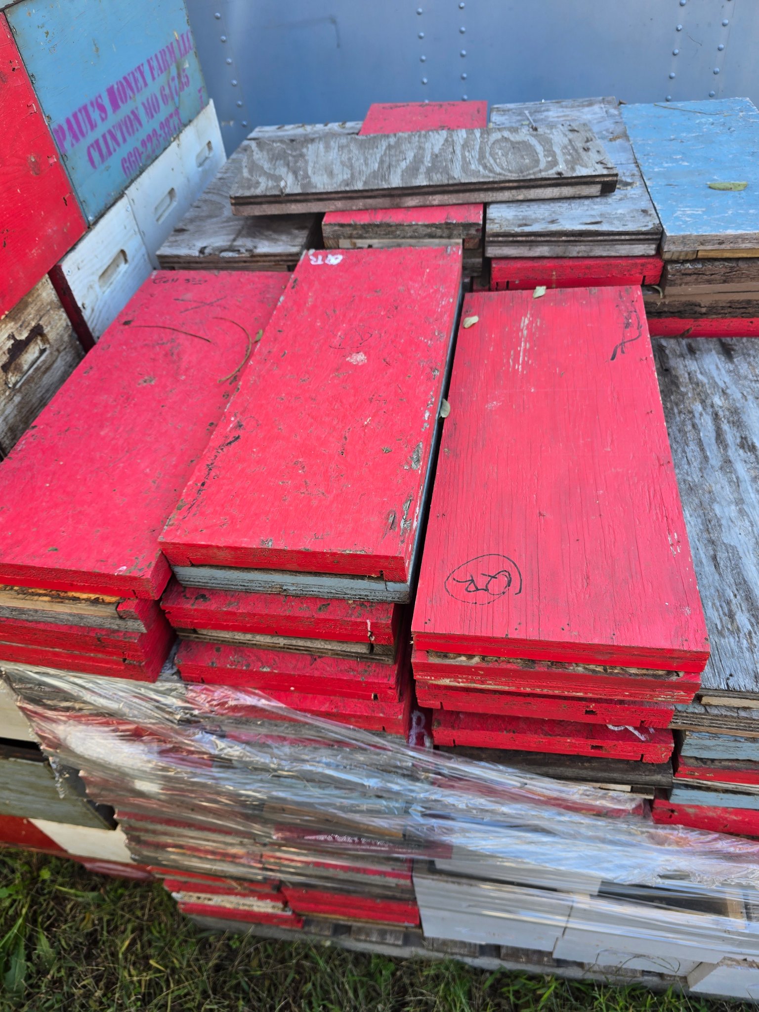 Used beekeeping equipment for sale