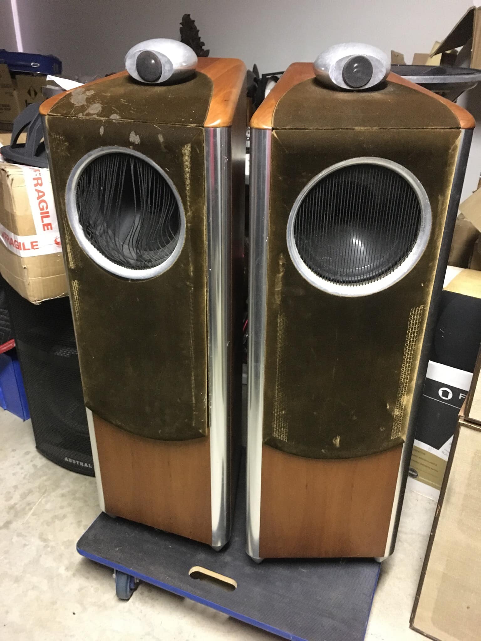 Tannoy Revolution XT Mini speaker repair for low volume output