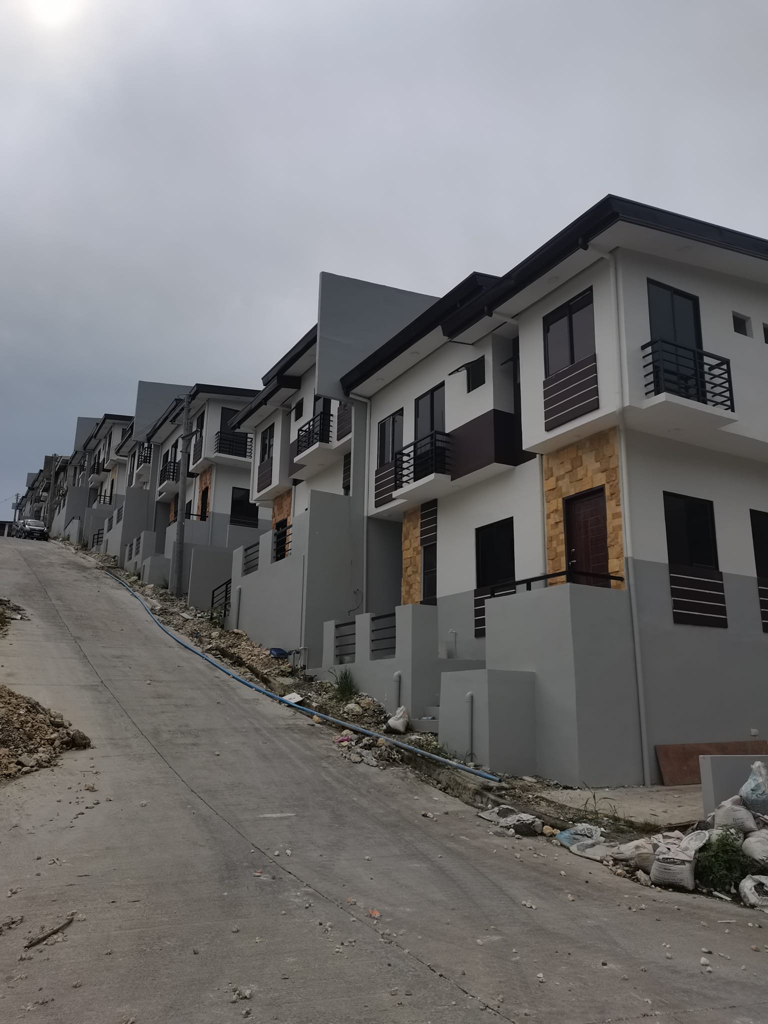 A Perfect Home for Your Growing... - Bay-ang Ridge Liloan