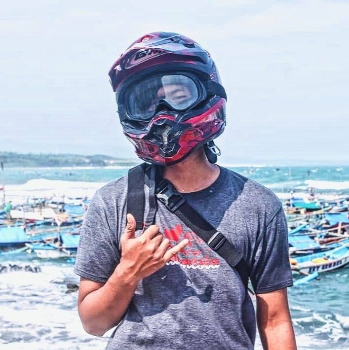 Ahmad Roni