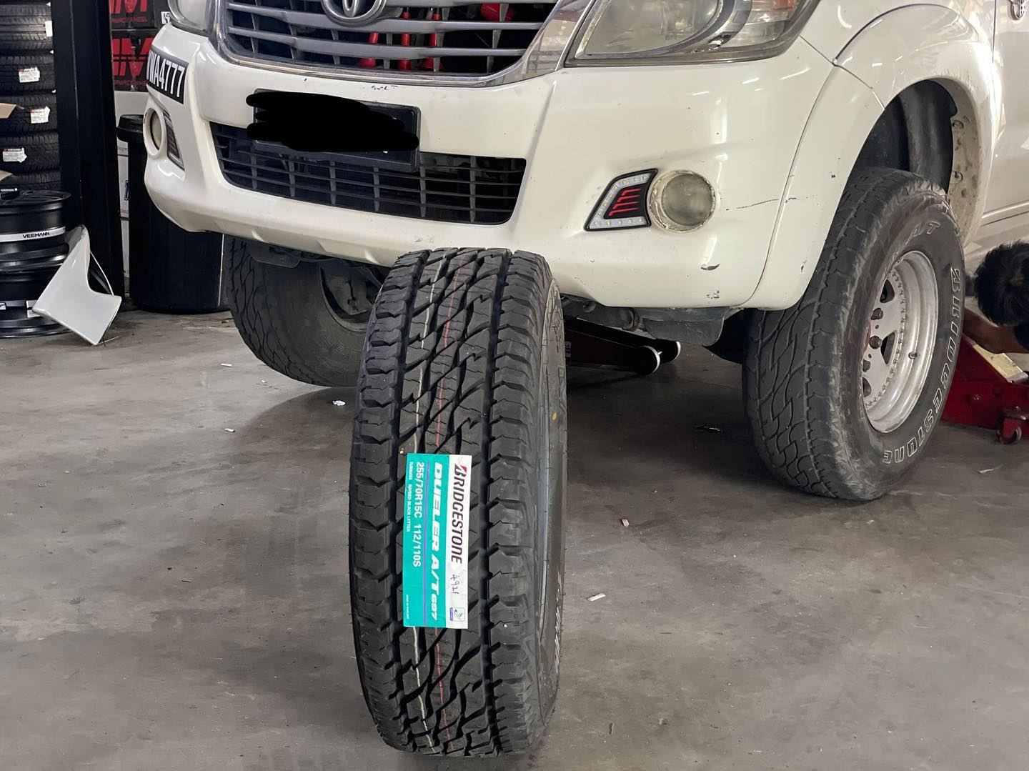 BRIDGESTONE DUELER AT697... - Pusat Tayar WheelFire Sdn Bhd