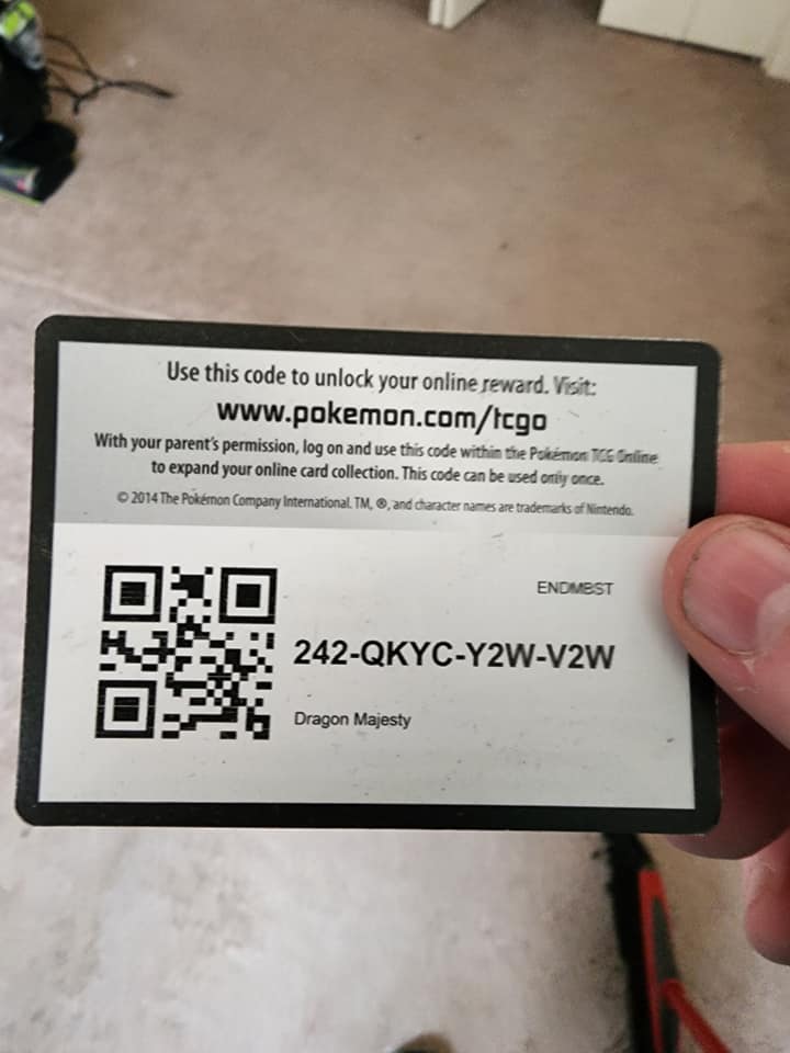 pokemon trading card game online qr codes - Pokemon Go - Team Valor Special Collection Pokmon TCG Pocket Top Up